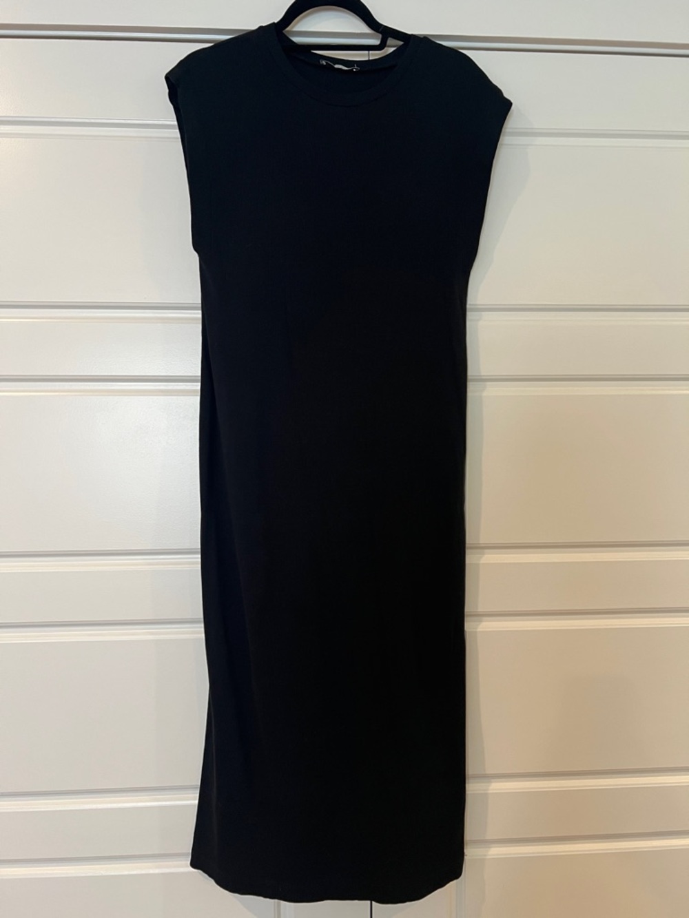 Zara Ribbed Midi Dress - Picture 2 of 5
